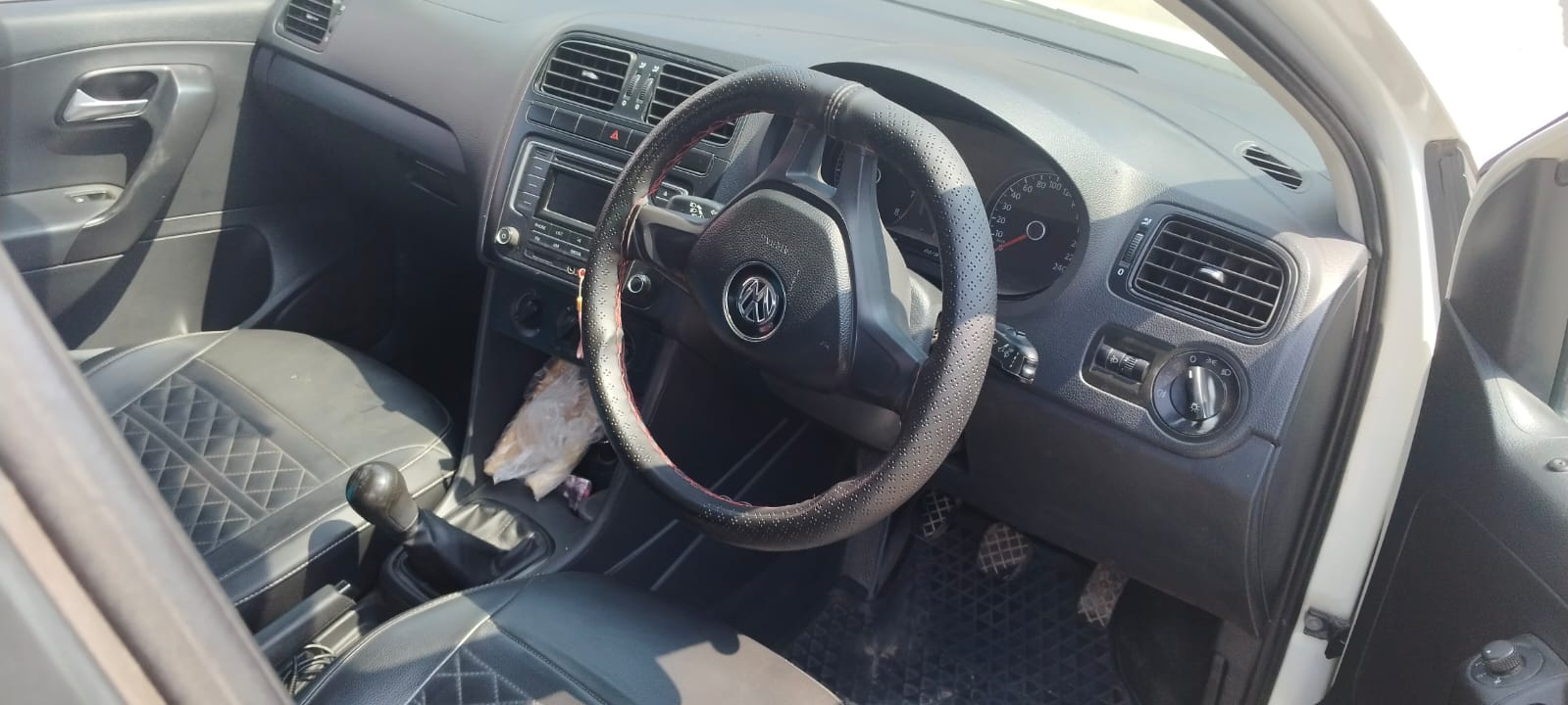 Volkswagen Ameo(2016-2019) Comfortline 1.2l (p)